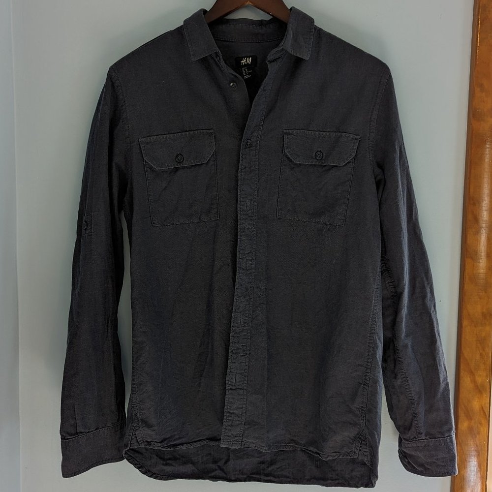 H&M Long Sleeve Button-Down Dark Blue Size M